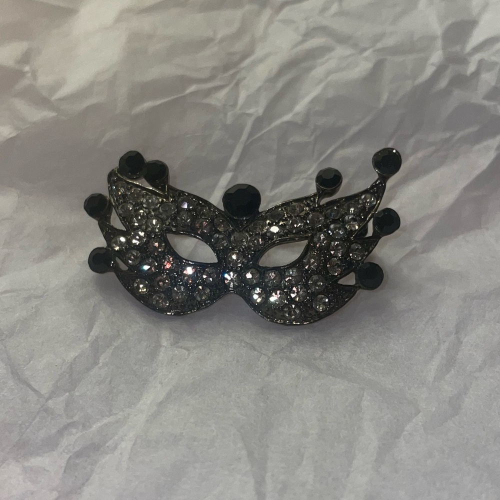 Masquerade Brooch Pin